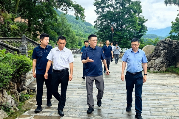 1750832852181034.jpg 調(diào)研照片-花田鄉(xiāng).jpg