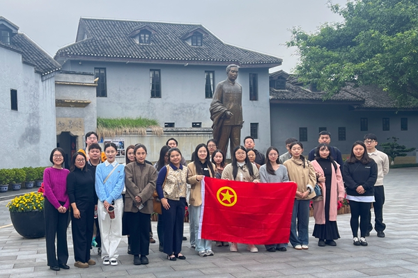 1762154756877202.jpg 主題團日活動照片.jpg